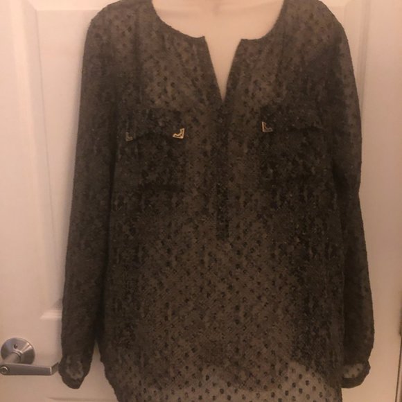 Tops - High Quality top in animal print. Size MEDIUM